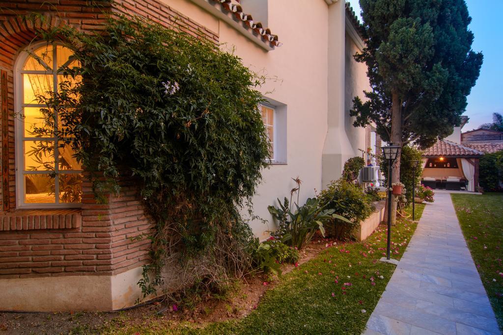 Villa Las Chapas Playa Marbella Exterior photo